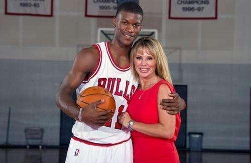 也面临伤病 也面临伤病